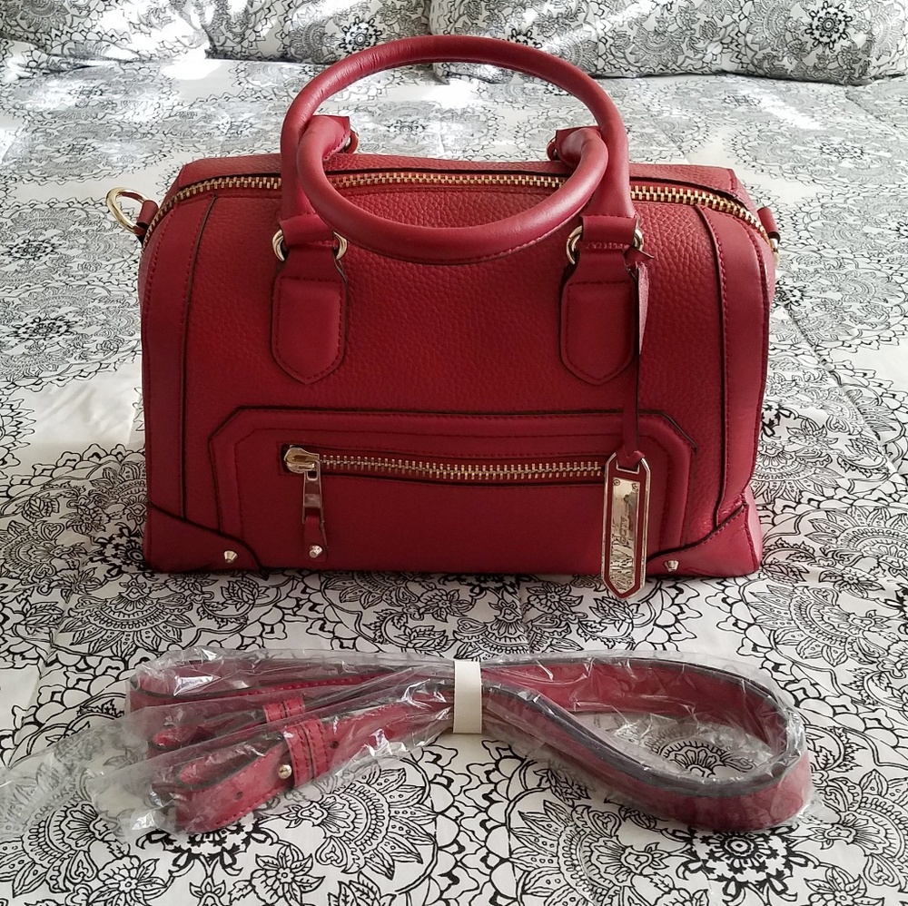 ❣SOLD❣Red Aldo Bag NWOT